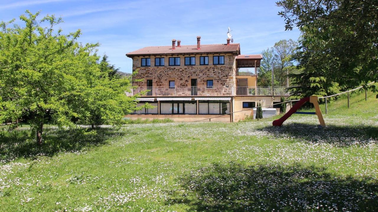 San Martín de Elines La Romanika De Fellini מראה חיצוני תמונה